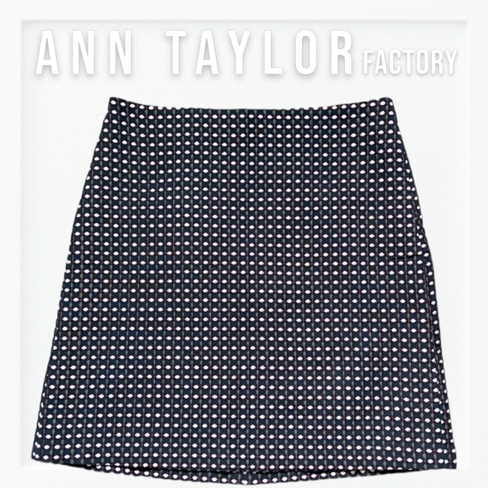 Ann Taylor Geometric Pattern Straight Skirt sz 8